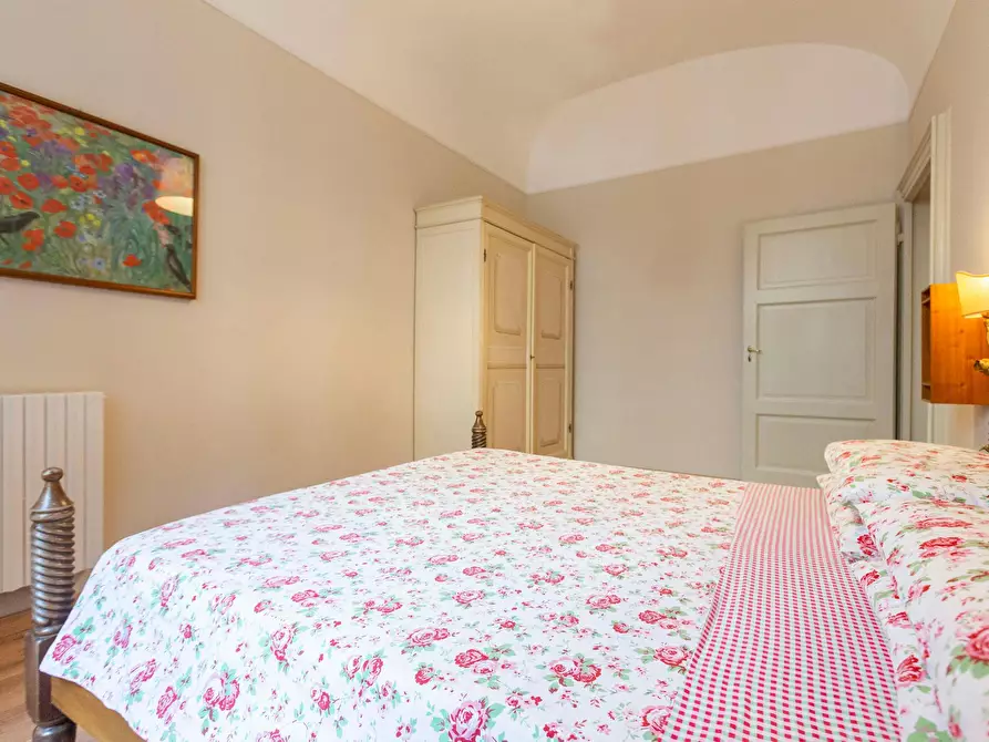 Immagine 4 di Appartamento in affitto  in Lungarno Amerigo Vespucci a Firenze