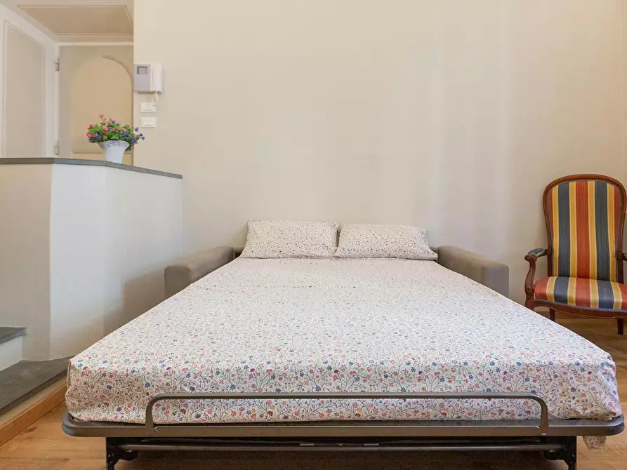 Immagine 7 di Appartamento in affitto  in Lungarno Amerigo Vespucci a Firenze