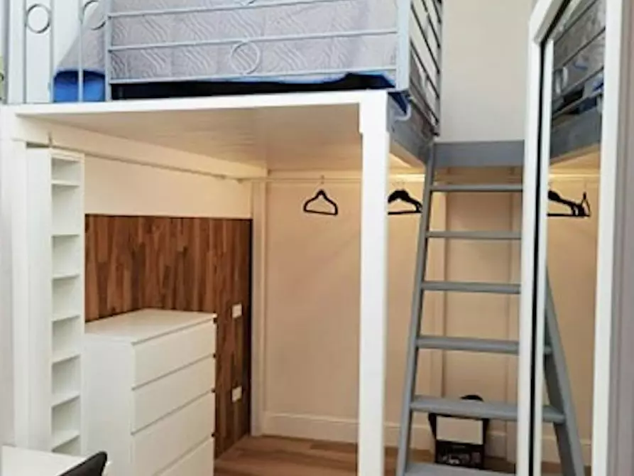 Immagine 10 di Appartamento in affitto  in Via Magenta a Firenze