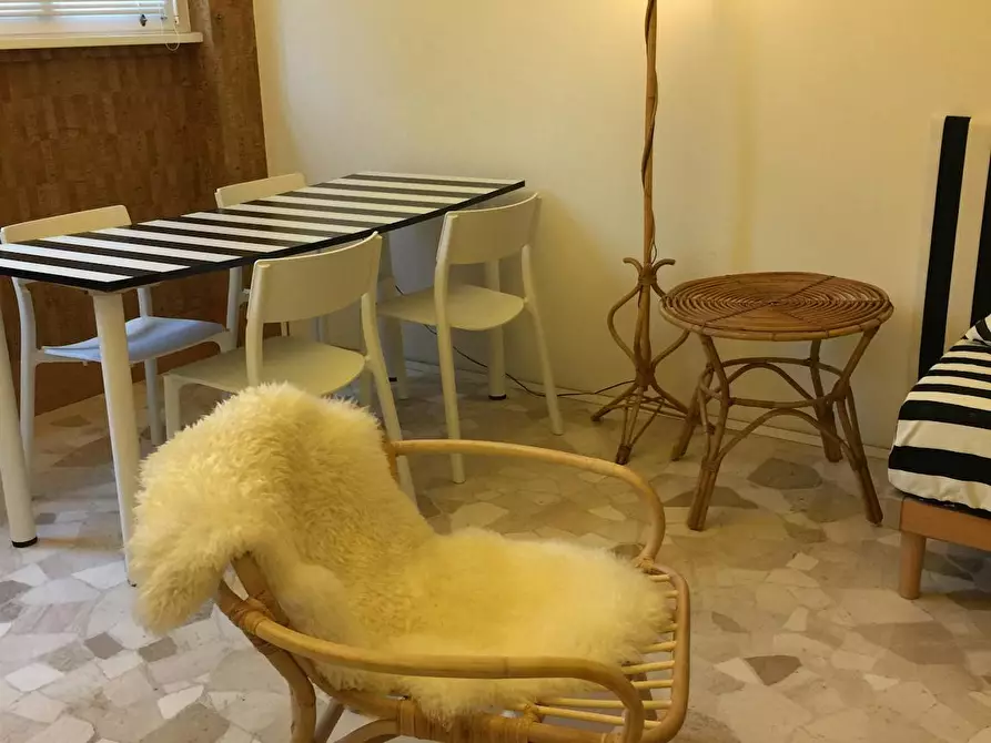Immagine 4 di Appartamento in affitto  in Via Pier Candido Decembrio a Milano