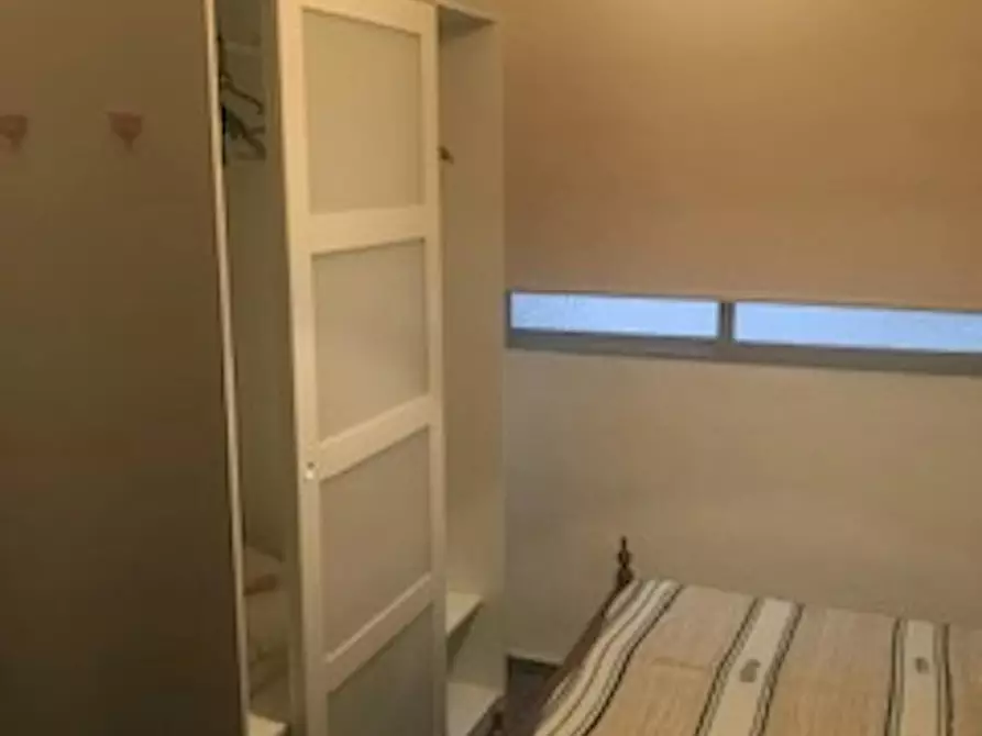 Immagine 7 di Camera in affitto  in Avinguda del Regne de València a Valencia