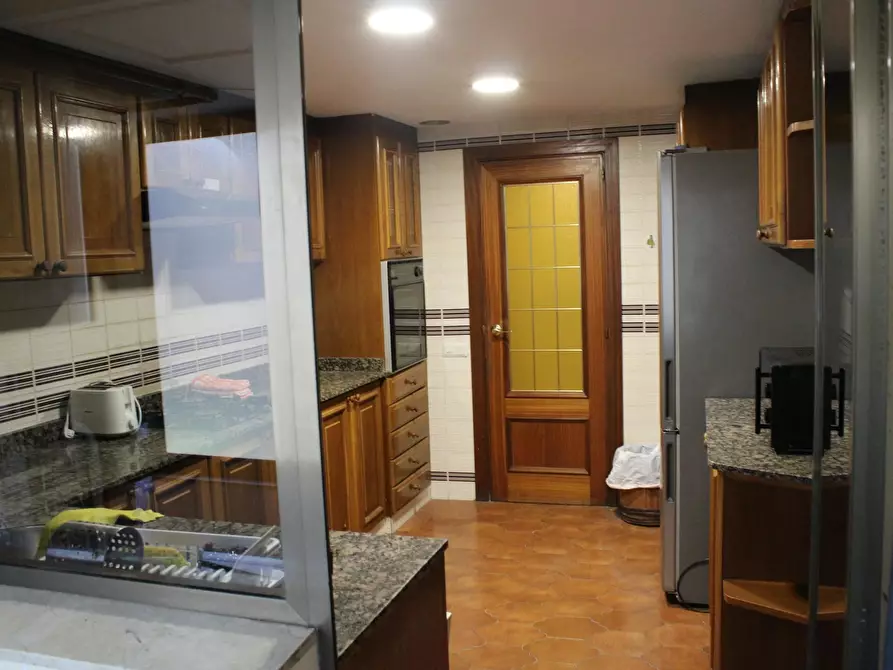 Immagine 10 di Camera in affitto  in Calle Baldoví a Valencia