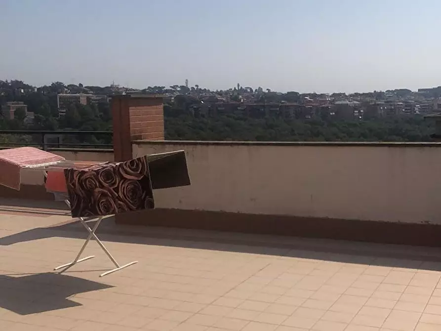 Immagine 7 di Camera in affitto  in Via Luigi Arbib Pascucci a Roma