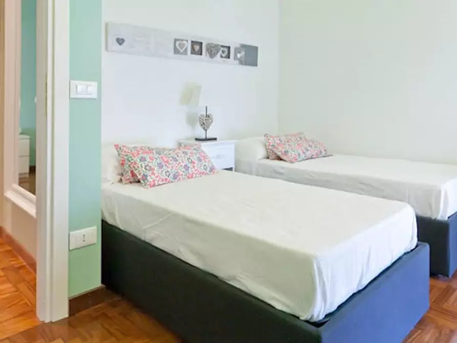 Immagine 8 di Appartamento in affitto  in Via Druso a Roma