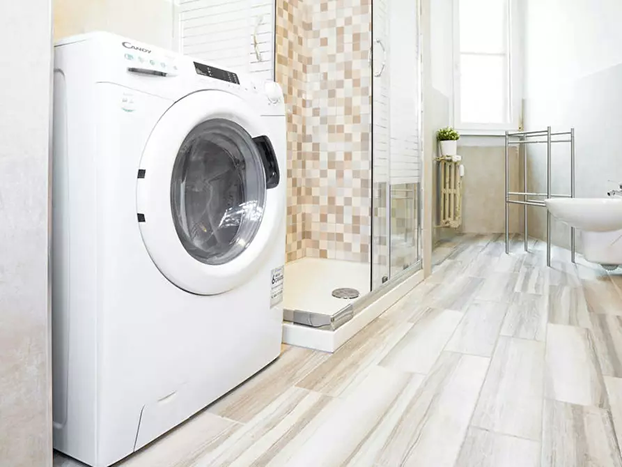 Immagine 10 di Camera in affitto  in Via Francesco Melzi d'Eril a Milano