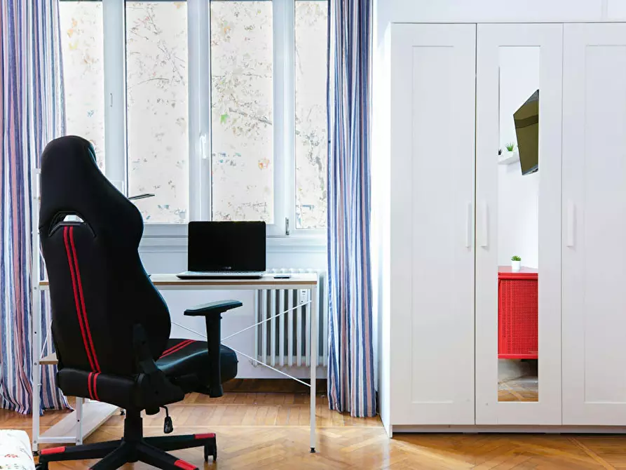 Immagine 4 di Camera in affitto  in Via Francesco Melzi d'Eril a Milano