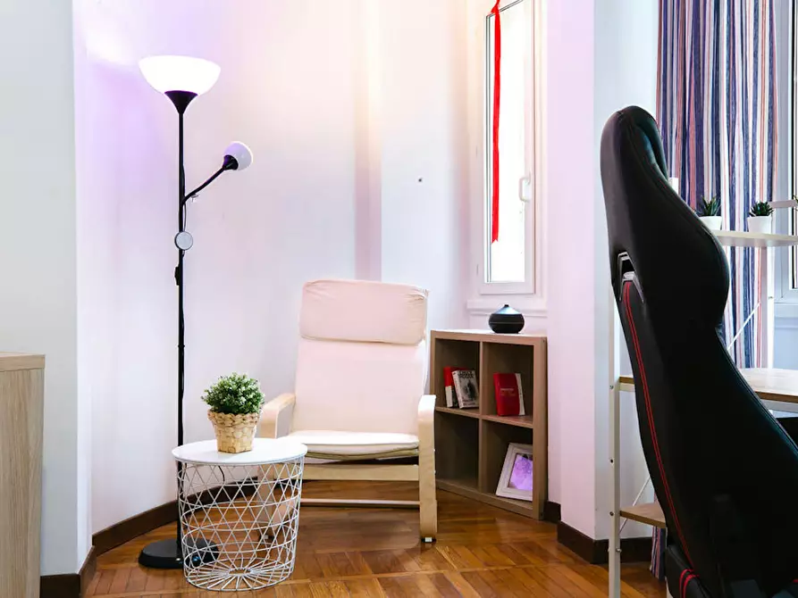 Immagine 3 di Camera in affitto  in Via Francesco Melzi d'Eril a Milano