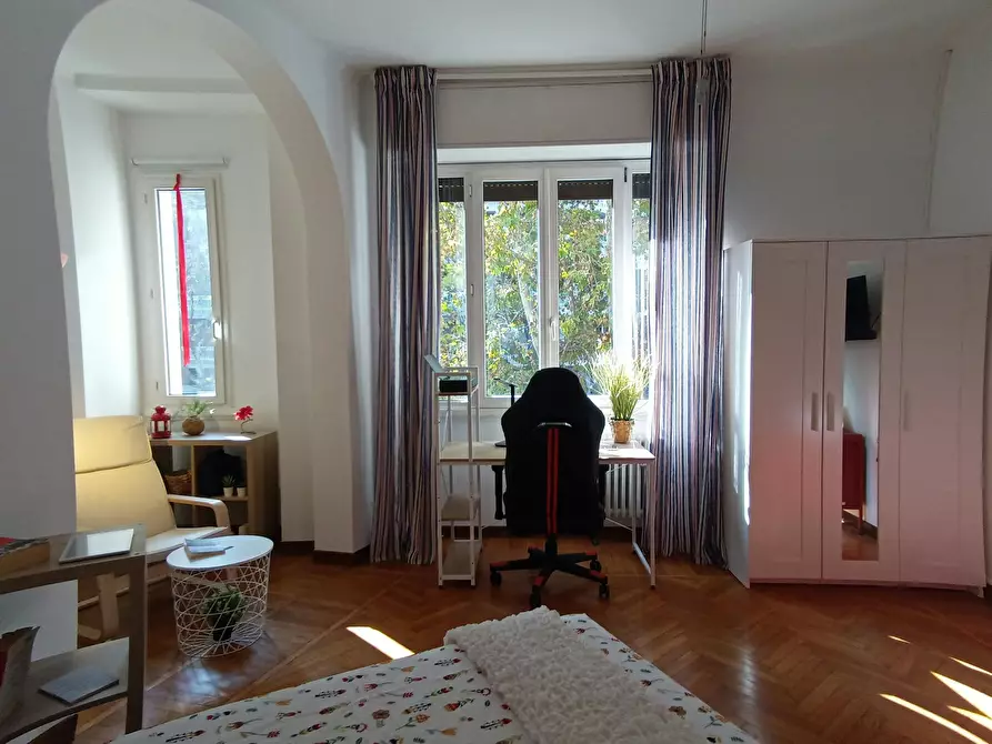 Immagine 8 di Camera in affitto  in Via Francesco Melzi d'Eril a Milano