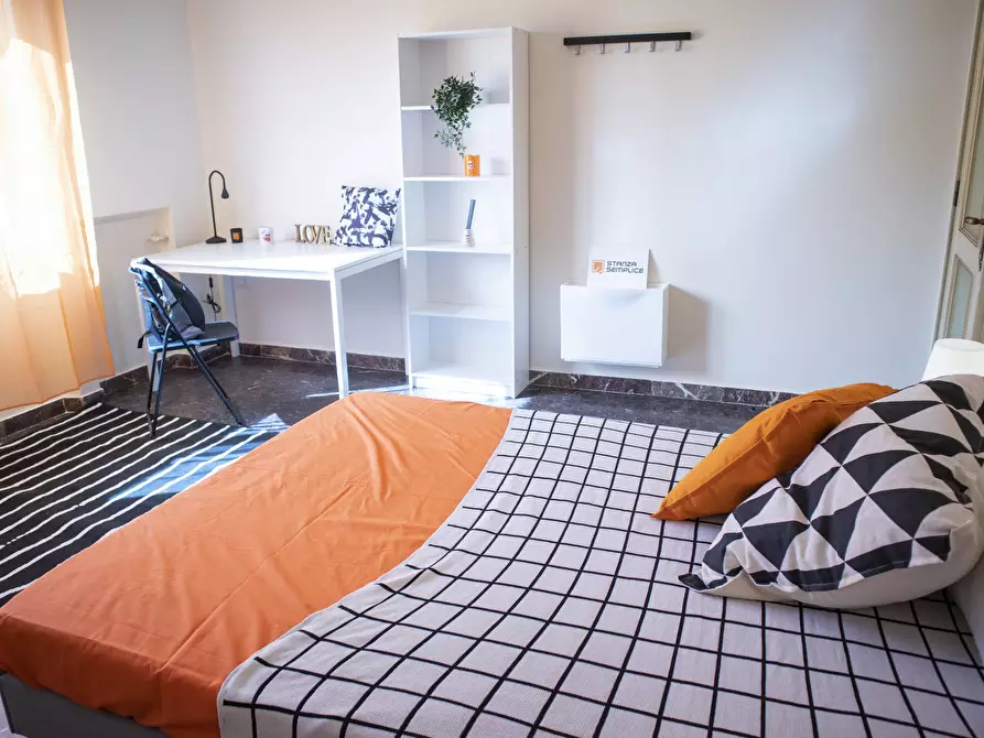 Immagine 7 di Camera in affitto  in Via Ludovico Ariosto a Cagliari