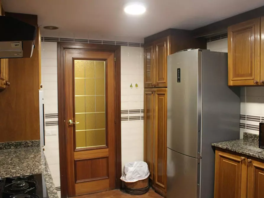 Immagine 10 di Camera in affitto  in Calle Baldoví a Valencia