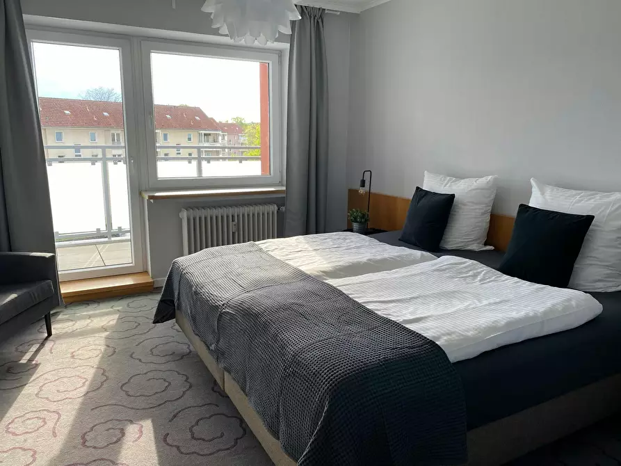 Immagine 9 di Appartamento in affitto  in Waldecker Straße a Köln