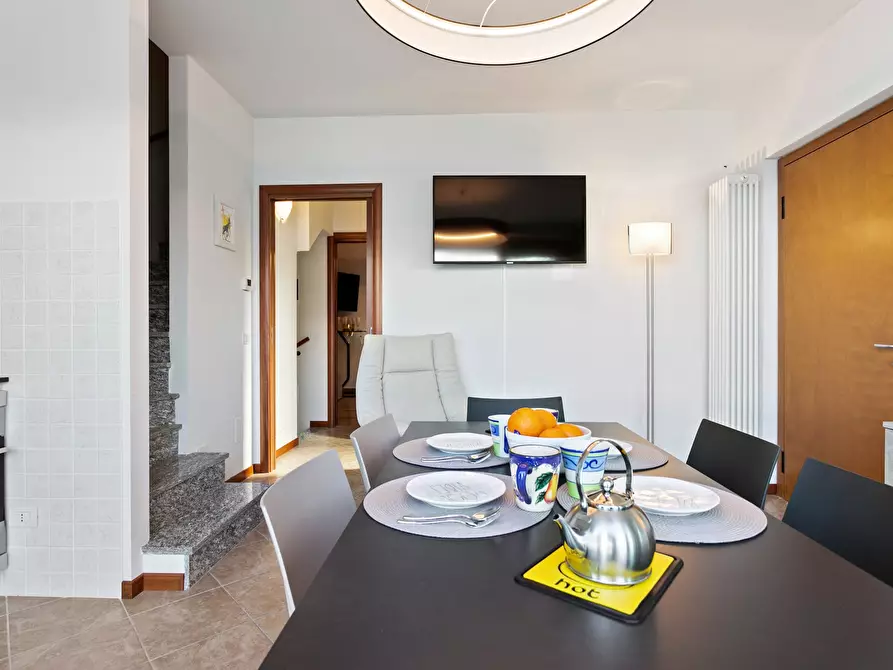 Immagine 6 di Appartamento in affitto  in Strada del Verde a Perledo