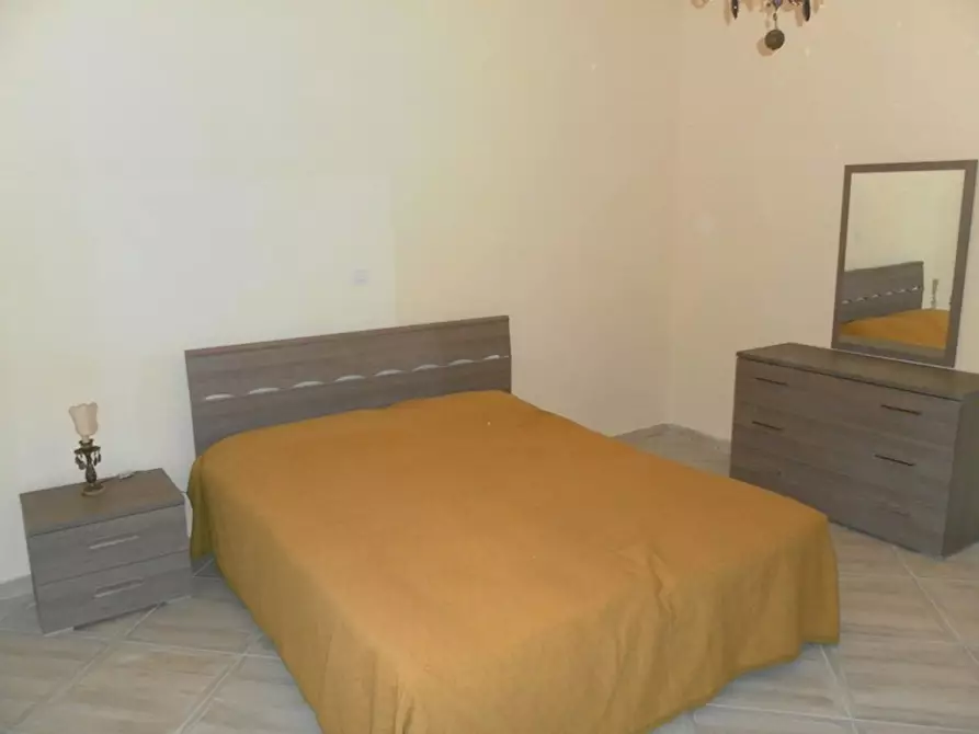 Immagine 1 di Camera in affitto  in Strada del Drosso a Torino