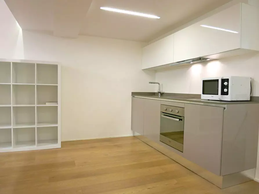 Immagine 9 di Appartamento in affitto  in Via Pietro Custodi a Milano