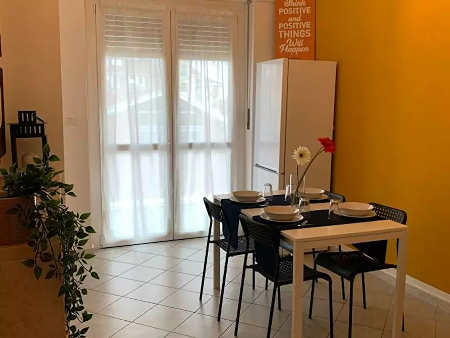 Immagine 7 di Camera in affitto  in Via La Thuile a Torino