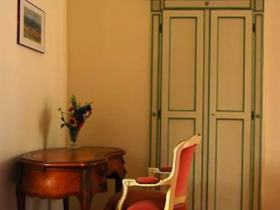 Immagine 7 di Appartamento in affitto  in Via dei Leoni a Firenze