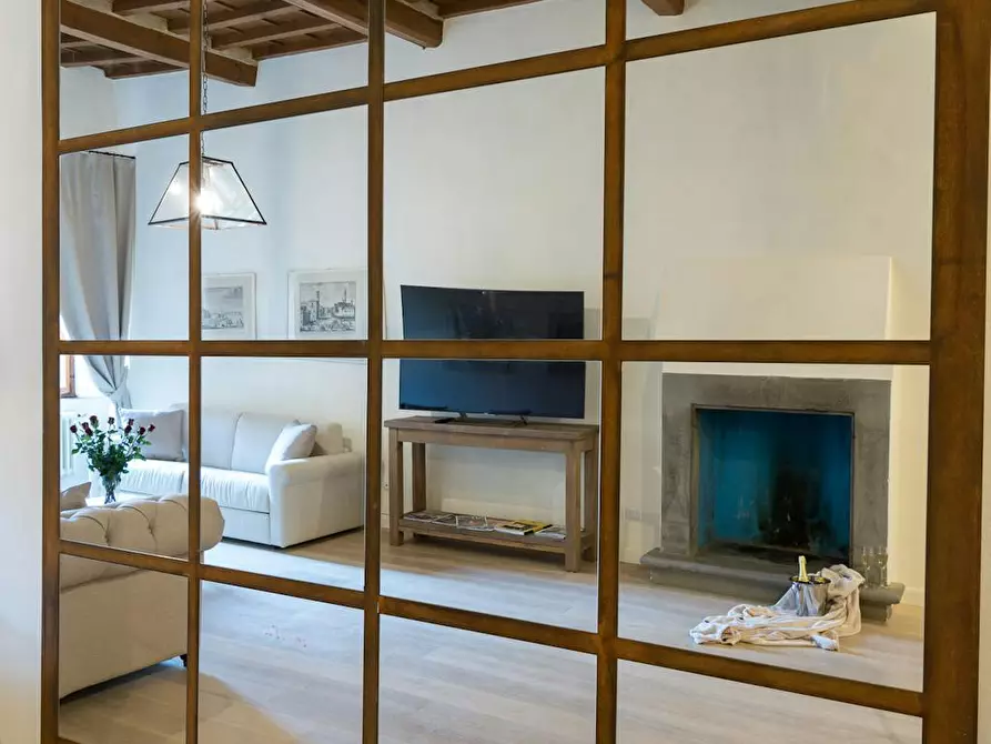 Immagine 8 di Appartamento in affitto  in Via Maggio a Firenze