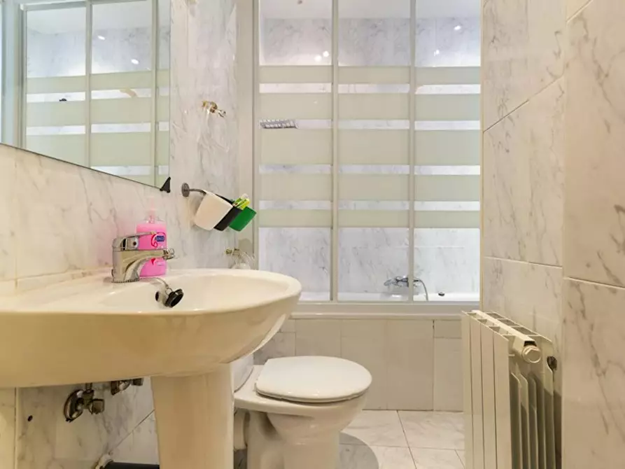 Immagine 8 di Camera in affitto  in Paseo de Santa María de la Cabeza a Madrid