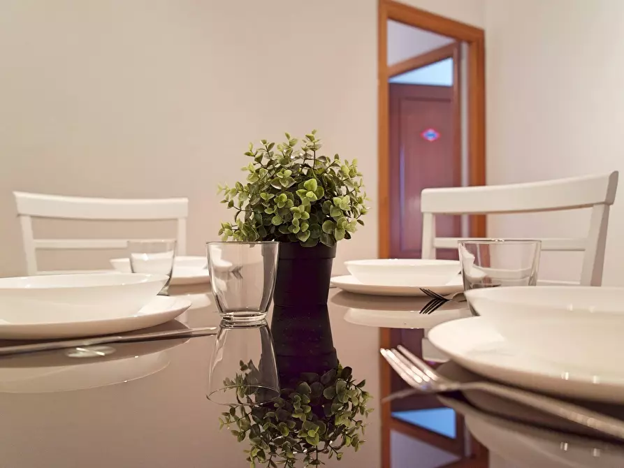 Immagine 8 di Camera in affitto  in Calle de la Isla Malaita a Madrid