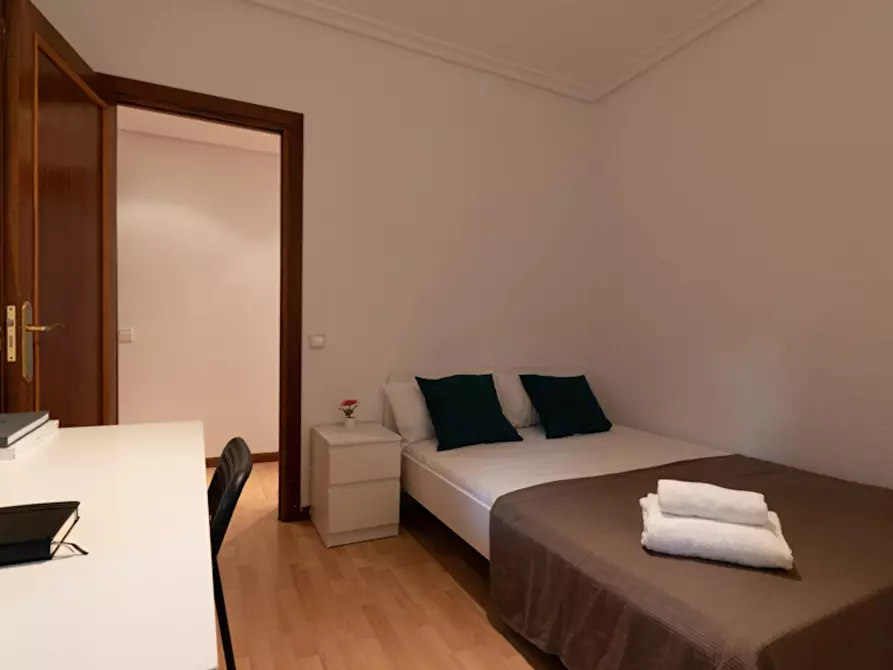 Immagine 1 di Camera in affitto  in Calle de Valderribas a Madrid