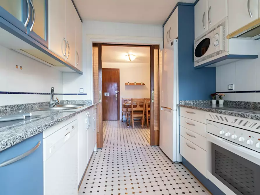 Immagine 6 di Camera in affitto  in Calle de Valderribas a Madrid