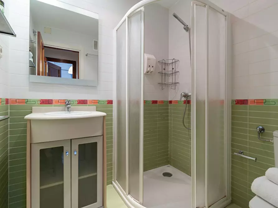 Immagine 9 di Camera in affitto  in Calle de Valderribas a Madrid