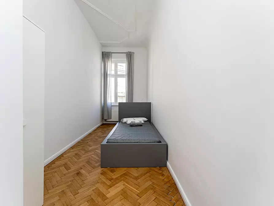 Immagine 3 di Camera in affitto  in Hermannstraße a Berlin