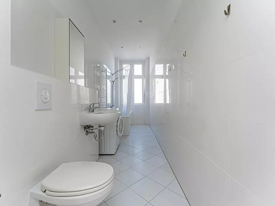 Immagine 4 di Camera in affitto  in Hermannstraße a Berlin