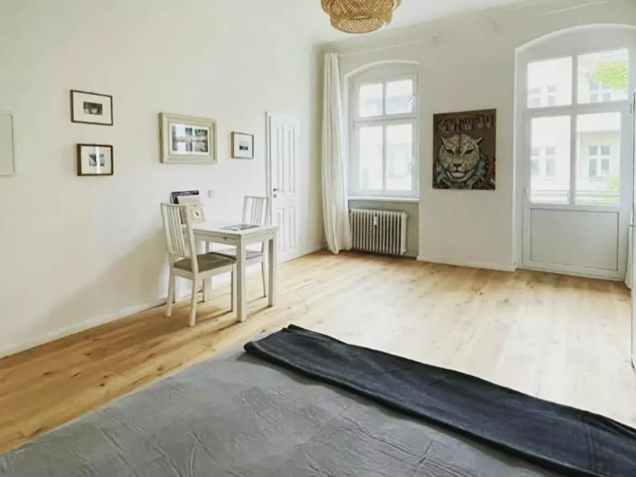 Immagine 2 di Appartamento in affitto  in Weisestraße a Berlin