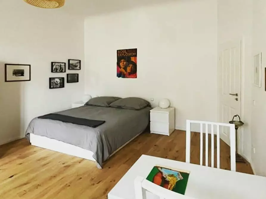 Immagine 4 di Appartamento in affitto  in Weisestraße a Berlin