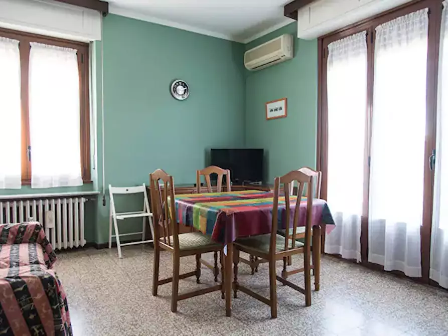 Immagine 1 di Appartamento in affitto  in Viale Giovanni Suzzani a Milano