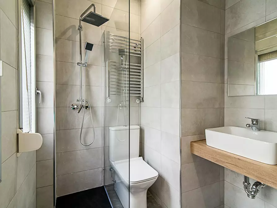 Immagine 4 di Camera in affitto  in Calle de Dolores a Madrid