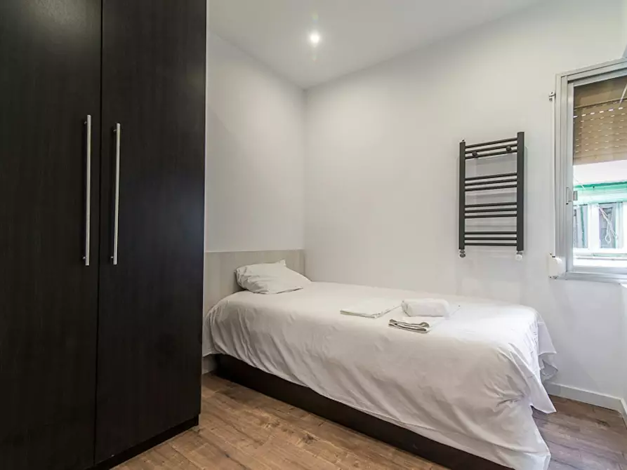 Immagine 2 di Camera in affitto  in Calle de Dolores a Madrid