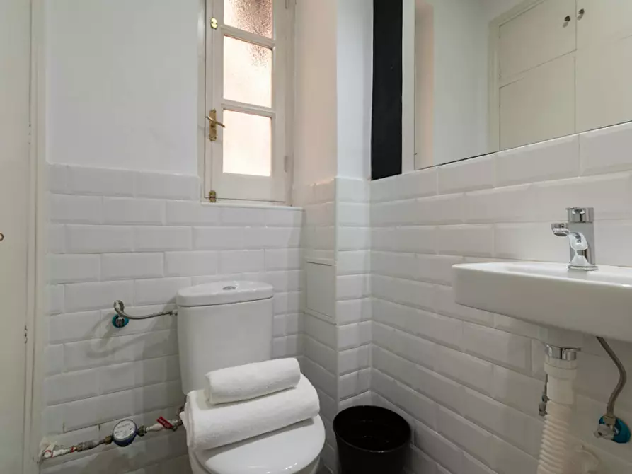 Immagine 9 di Camera in affitto  in Calle de José Ortega y Gasset a Madrid