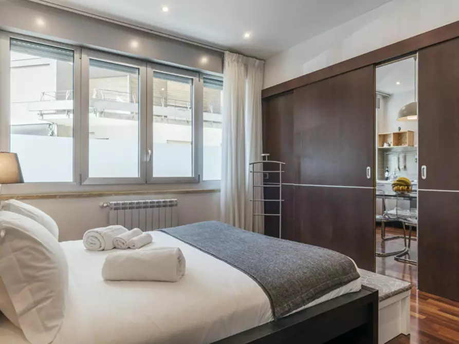 Immagine 7 di Appartamento in affitto  in Via Luigi Rizzo a Roma