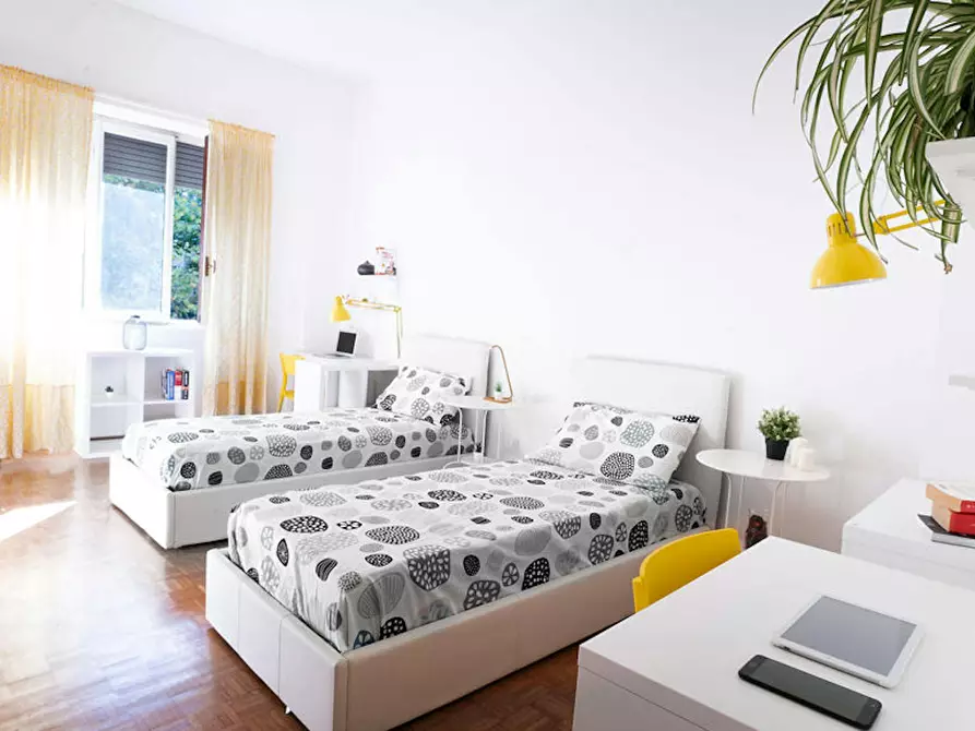 Immagine 7 di Camera condivisa in affitto  in Via Carlo Valvassori Peroni a Milano