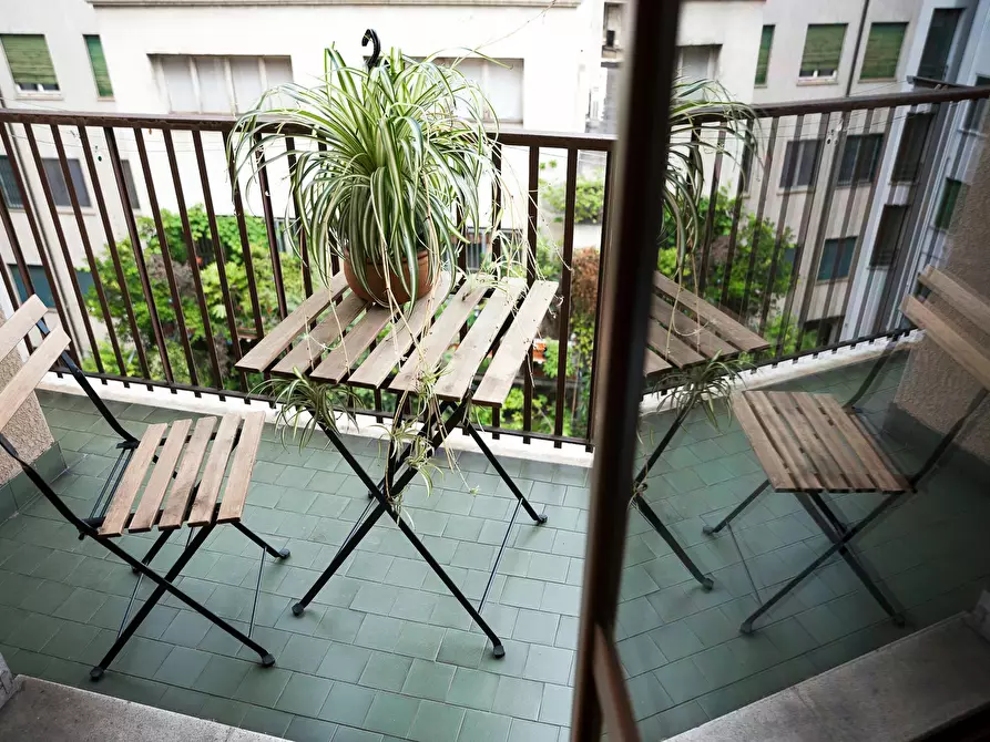 Immagine 8 di Camera condivisa in affitto  in Via Carlo Valvassori Peroni a Milano