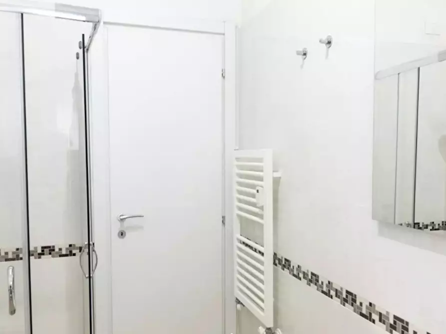 Immagine 8 di Appartamento in affitto  in Viale delle Medaglie d'Oro a Roma