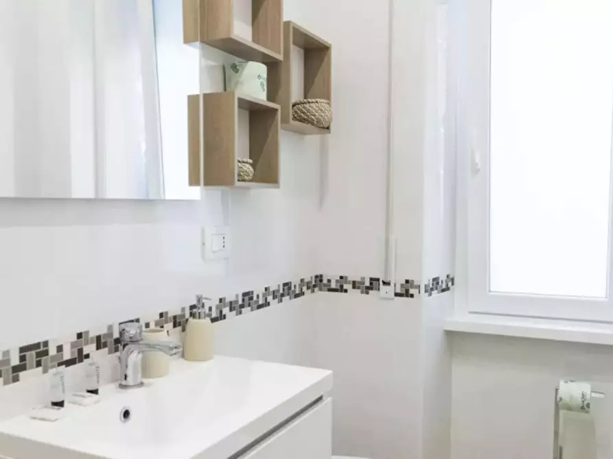 Immagine 7 di Appartamento in affitto  in Viale delle Medaglie d'Oro a Roma