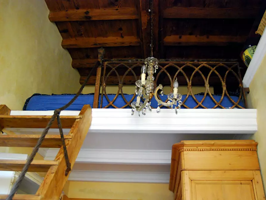 Immagine 1 di Camera in affitto  in Via della Pergola a Firenze