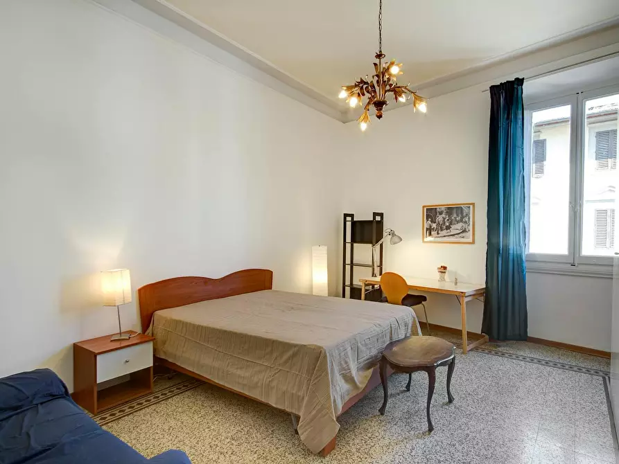 Immagine 6 di Camera in affitto  in Via Gaetano Milanesi a Firenze