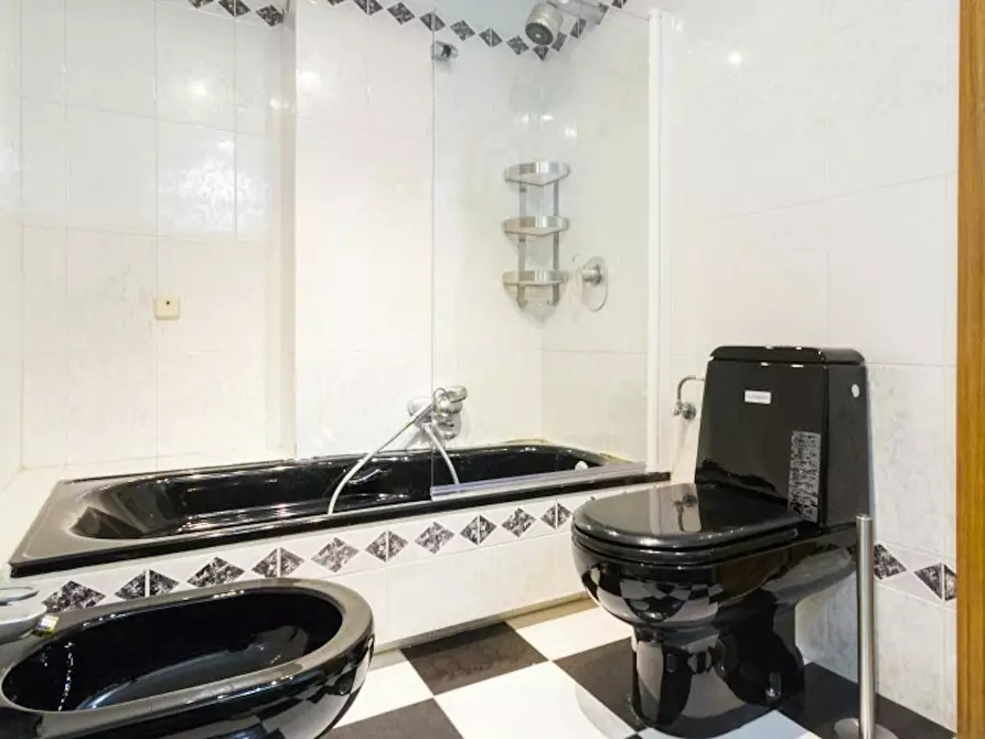 Immagine 5 di Camera in affitto  in Calle del Limonero a Madrid