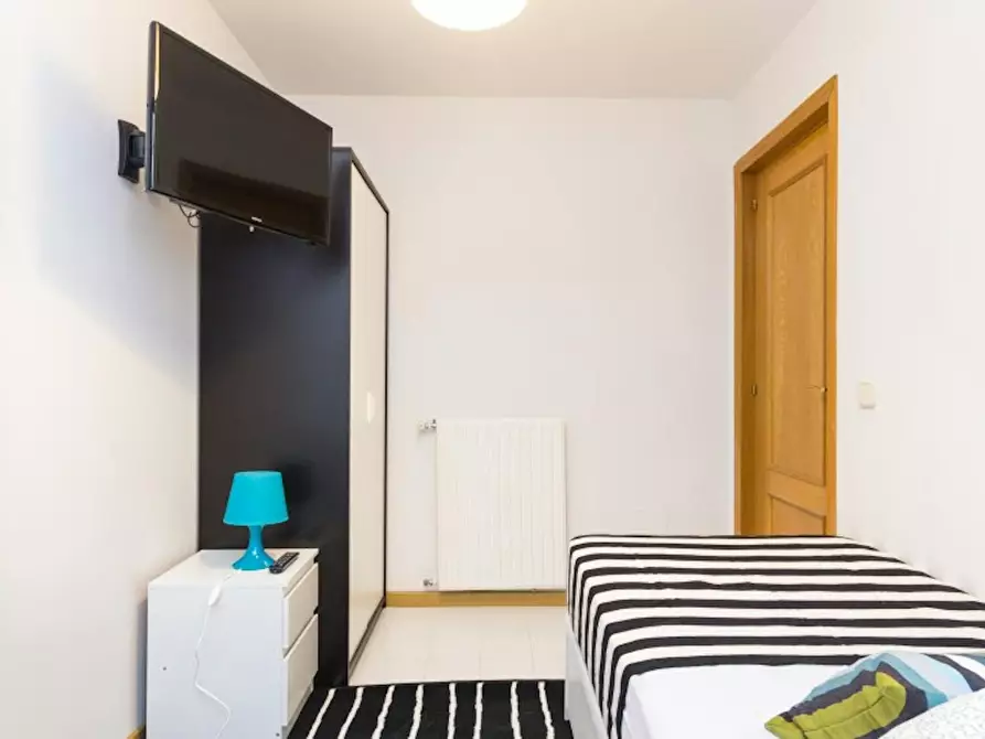 Immagine 3 di Camera in affitto  in Calle del Limonero a Madrid