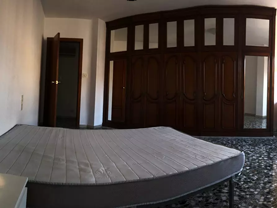 Immagine 8 di Camera in affitto  in Calle Actor Mora a Valencia