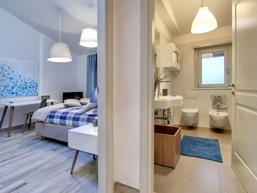 Immagine 7 di Appartamento in affitto  in Via Faenza a Firenze