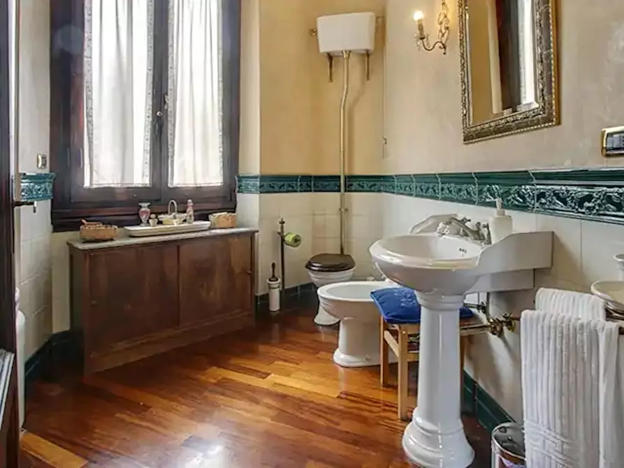 Immagine 4 di Appartamento in affitto  in Via Panzani a Firenze