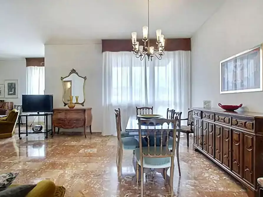 Immagine 3 di Appartamento in affitto  in Via dei Frati Bigi a Firenze