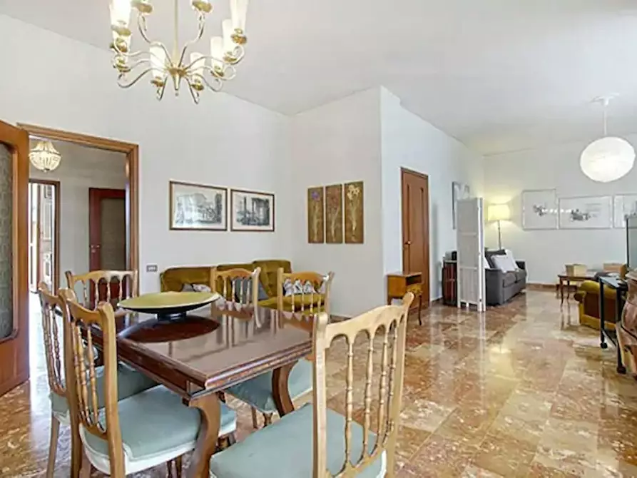 Immagine 5 di Appartamento in affitto  in Via dei Frati Bigi a Firenze