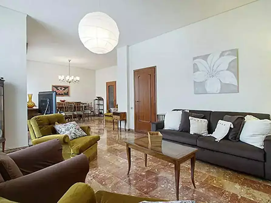 Immagine 9 di Appartamento in affitto  in Via dei Frati Bigi a Firenze