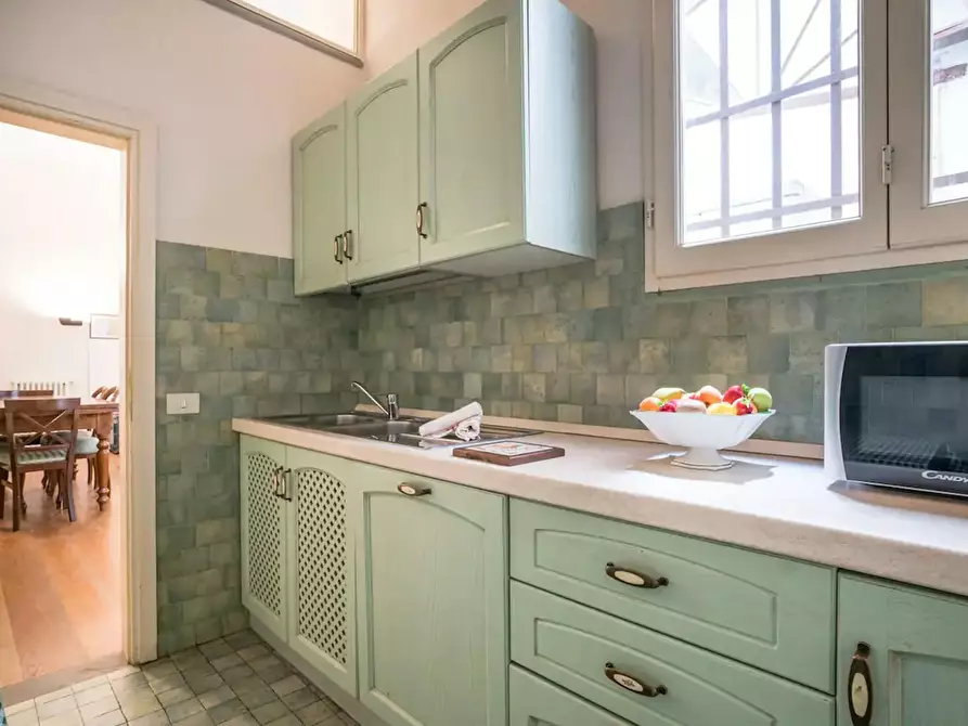 Immagine 9 di Appartamento in affitto  in Borgo Allegri a Firenze